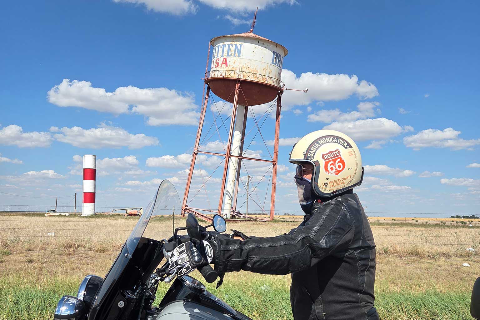 Guided Route 66 Versus Solo: Which Road Calls?